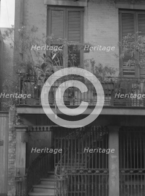 Victor David House (Le Petit Salon), 620 St. Peter Street, New Orleans, between 1920 and 1926. Creator: Arnold Genthe.