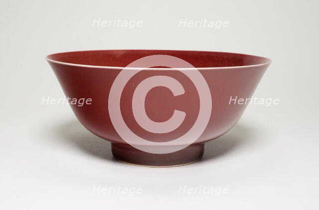 Bowl, Qing dynasty (1644-1912), Yongzheng reign mark and period (1723-1735). Creator: Unknown.