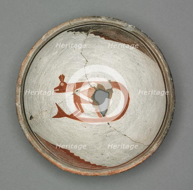 Bowl with Lizard (?), c 1000- 1150. Creator: Unknown.