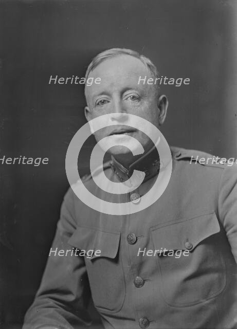 Captain Lynch, portrait photograph, 1918 Sept. 7. Creator: Arnold Genthe.