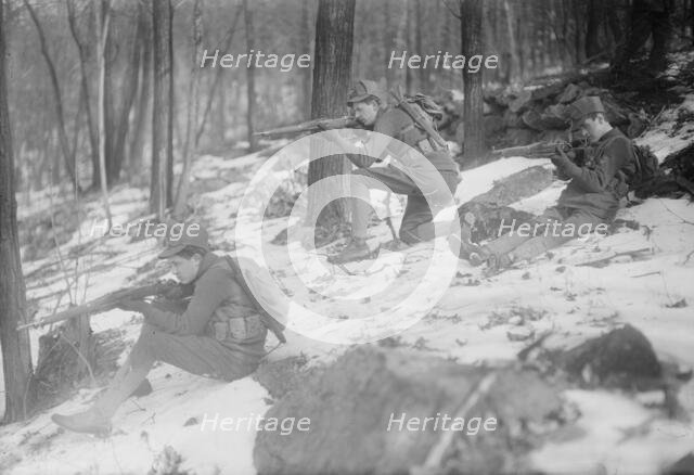 N.Y. Nat'l Guard manouevres, Peekskill, 1915. Creator: Bain News Service.