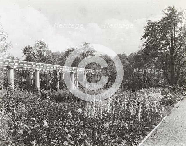 "Lake Terrace," John Stoughton Newberry, Jr., house, 99 Lake Shore Drive, Grosse Pointe..., 1917. Creator: Frances Benjamin Johnston.