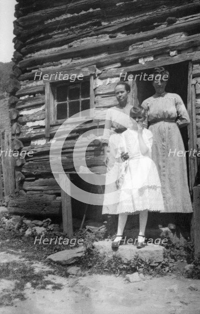 Mrs Lawson Grey, Montvale, Bedford County, Virginia, USA, 1916-1918.  Artist: Cecil Sharp