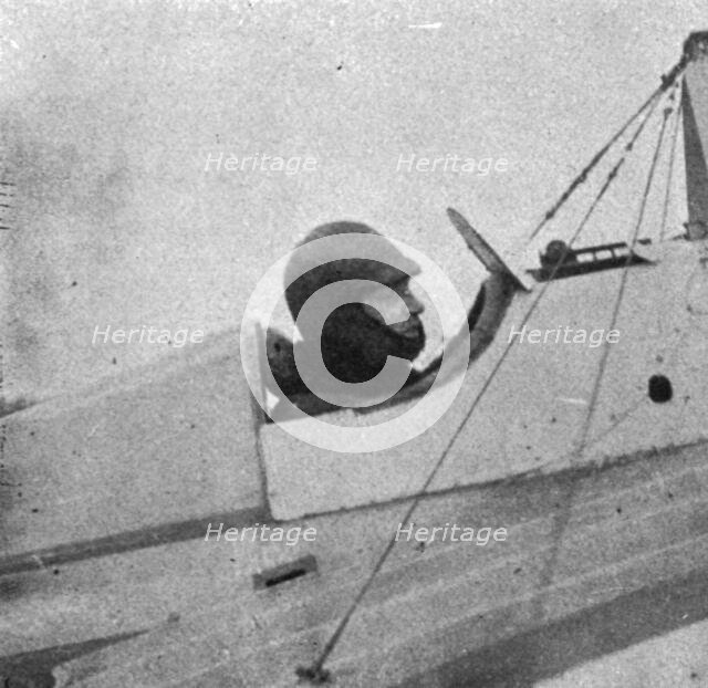 'La mort de Brindejonc des Moulinais; Brindejonc photographie avant son dernier depart', 1916. Creator: Unknown.