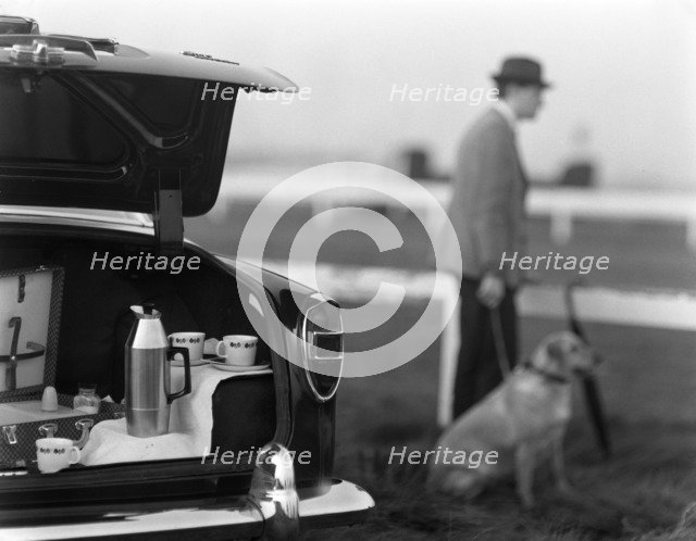 The Bramah luxury vacuum flask, 1966.  Artist: Michael Walters