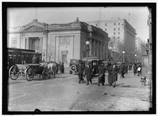 Riggs National Bank, G Street, Washington, D.C., between 1913 and 1918. Creator: Harris & Ewing.