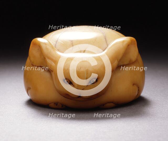 Moon-Shaped Rabbit, 18th century. Creator: Unknown.