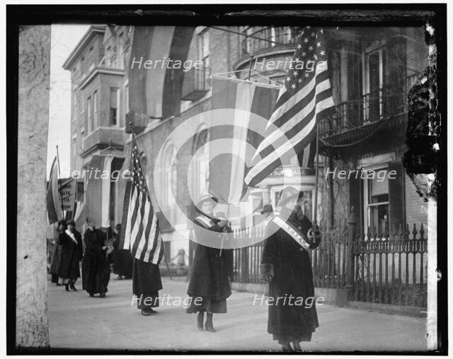Suffragette Pickets, between 1910 and 1920. Creator: Harris & Ewing.