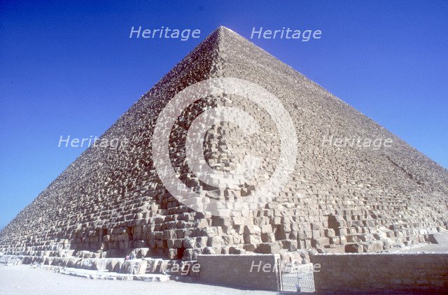 Pyramid of Khufu (Cheops), Giza, Egyptian, 4th Dynasty, 26th century BC. Artist: Unknown
