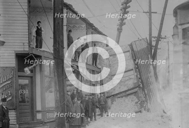 Cleveland storm damage, 11/13, 1913. Creator: Bain News Service.