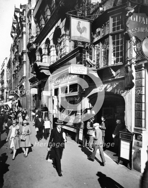Ye Old Cock Tavern, Fleet Street, City of London, early 1920s. Artist: Unknown