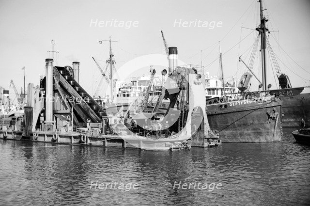 Dredger, Tilbury Docks, Tilbury, Essex, c1945-c1965. Artist: SW Rawlings