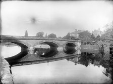 Evesham Bridge, Evesham, Hereford and Worcester, c1860-c1922. Artist: Henry Taunt