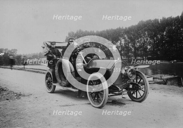 1905 Aries 30hp. Creator: Unknown.