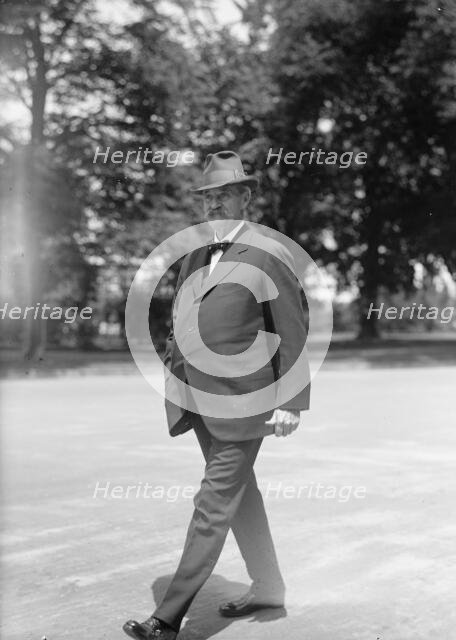 Cummins, Albert Baird, Governor of Iowa, 1902-1908; Senator, 1908-1926. Snap, 1917. Creator: Harris & Ewing.