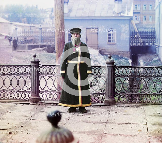 Andrei Petrov Kalganov. former master in the plant. Seventy-two years old, has worked at..., 1910. Creator: Sergey Mikhaylovich Prokudin-Gorsky.