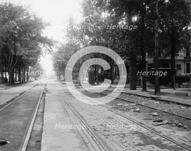Construction work, grade separation from Buchanan Street, Detroit, Mich., between 1905 and 1915. Creator: Unknown.