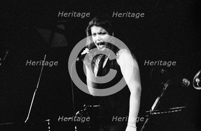 Jane Monheit, Brecon Jazz Festival, Brecon, Powys, Wales, Aug 2001. Creator: Brian O'Connor.