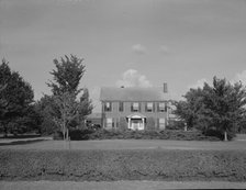 The Aldridge Plantation owner's home near Leland, Mississippi, 1937. Creator: Dorothea Lange.