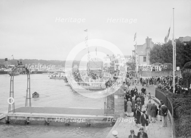 Victoria Parade, Cowes, Isle of Wight, c1935. Creator: Kirk & Sons of Cowes.