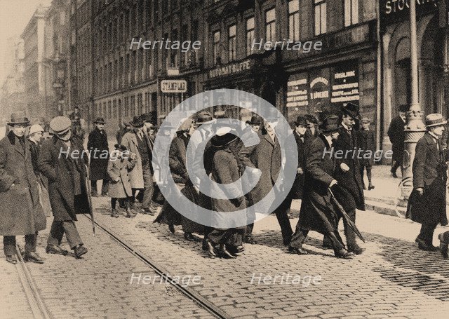 Lenin in Stockholm with Ture Nerman and Carl Lindhagen on 13 April 1917, 1917. Artist: Malmström, Axel (1872-1945)
