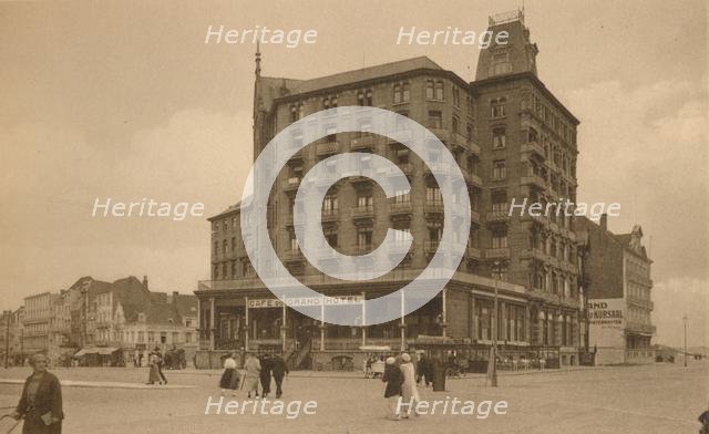 'Le Grand Hotel',  c1900. Creator: Unknown.