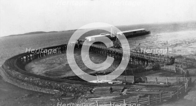 Gladstone Harbour Rail Jetty, 1925. Creator: Jack Bain.
