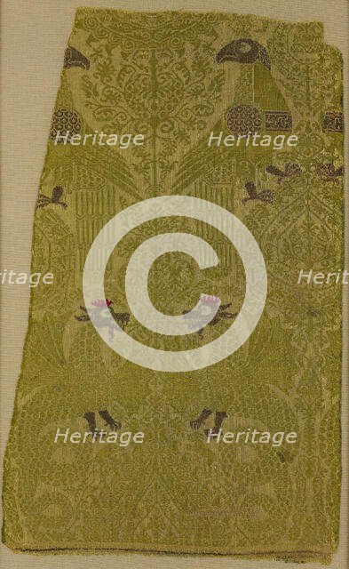 Textile Fragment with brocade with Bird, Dragon, and Palmette Motifs, Italian, 13th century. Creator: Unknown.