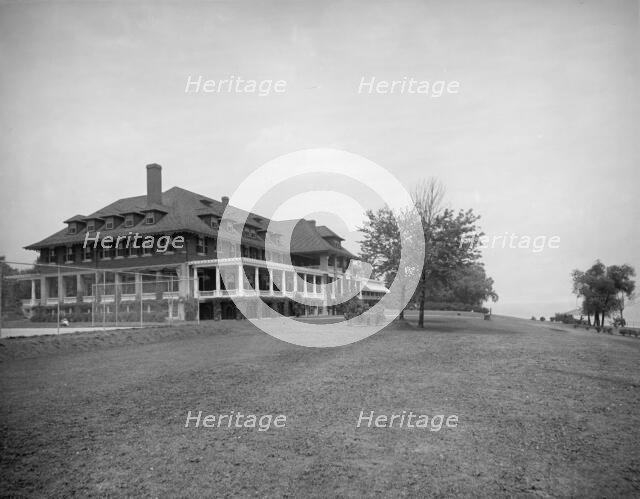 The Country club, Grosse Pointe, Mich., c.between 1910 and 1920. Creator: Unknown.