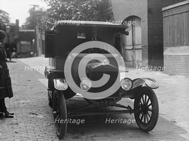 Red Cross - Mrs. Harriman And Ambulance, 1917. Creator: Harris & Ewing.
