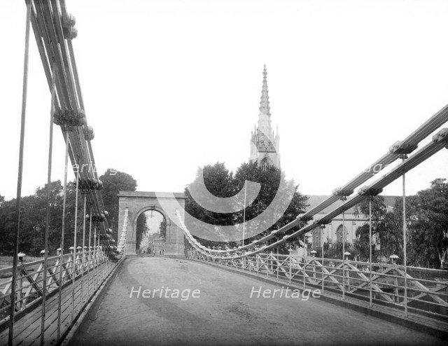Marlow Bridge, Buckinghamshire, c1860-c1922. Artist: Henry Taunt.