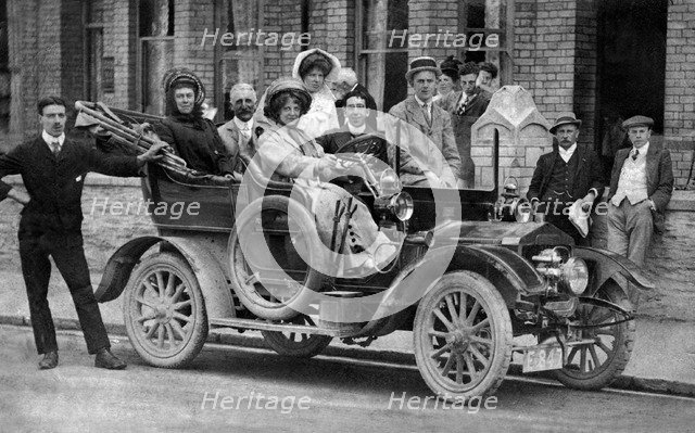 1906 Alldays & Onions Artist: Unknown.