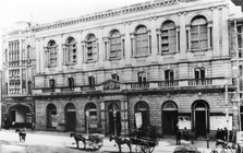 Front facade of the early Brisbane Town Hall in 66-76 Queen Street, c1885. Creator: Unknown.