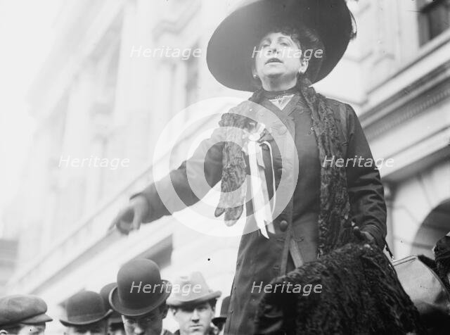 Mrs. S. Loebinger, New York, 1910. Creator: Bain News Service.