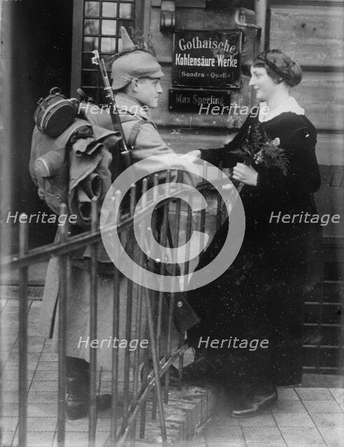 German soldier's "Auf Wiedersehen", 27 Jan 1915. Creator: Bain News Service.