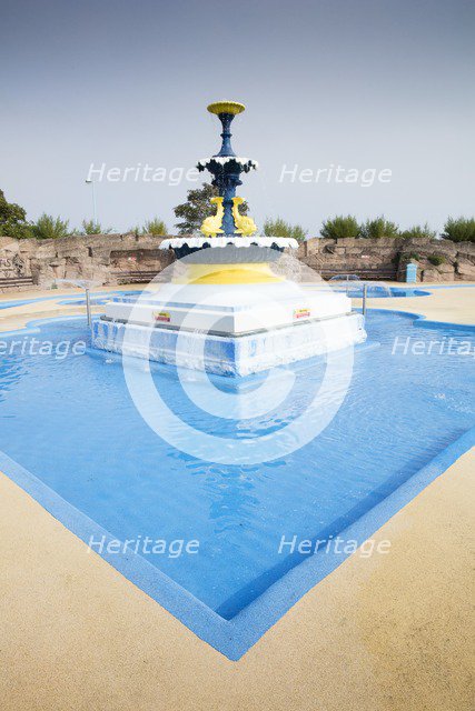 Fairy Dell paddling pool, South Parade, Skegness, Lincolnshire, 2017. Creator: Alun Bull.