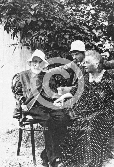 Pierre-Auguste und Aline Renoir, Les Collettes at Cagnes Artist: Anonymous  