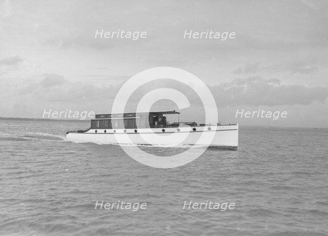Cabin cruiser D.G.S.P., 1913. Creator: Kirk & Sons of Cowes.