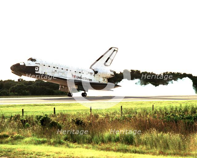 STS-86 landing, Florida, USA, October 6, 1997.  Creator: NASA.