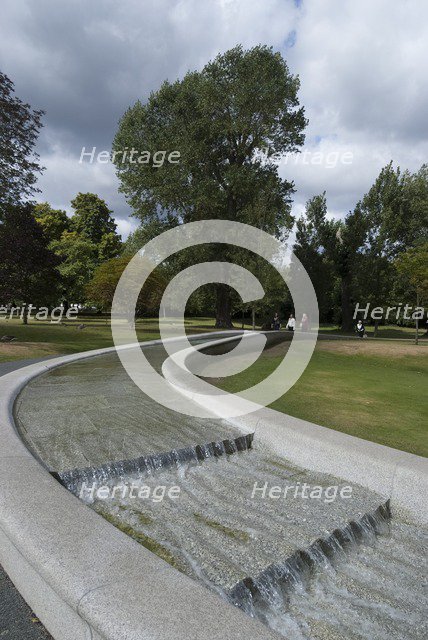 UK, London, Diana Fountain, Hyde Pk, 2009. Creator: Ethel Davies.