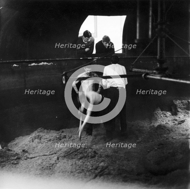 Brewery, London, 1966. Artist: Henry Grant