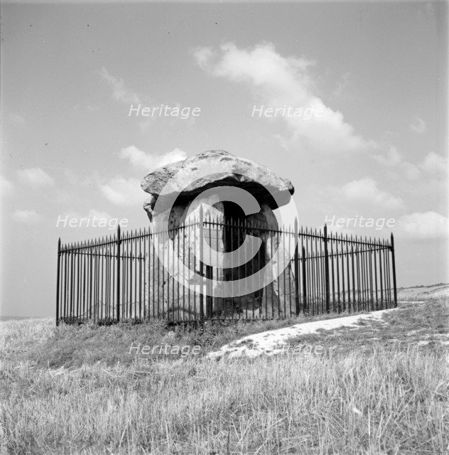 Kits Coty House, Aylesford, Kent, c1945-c1965. Artist: SW Rawlings