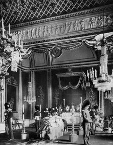 Edward VII lying in state, Throne Room, Buckingham Palace, London, 1910 (1937). Artist: Unknown