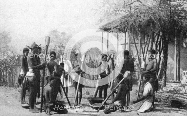 ''Types d'Ovambo; Afrique Australe', 1914. Creator: Unknown.