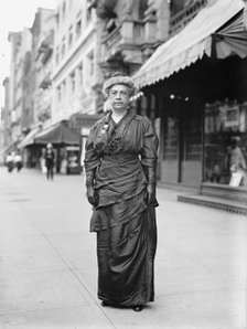 Gordon, Miss Kate M. of Tennessee - Suffragette, 1914. Creator: Harris & Ewing.