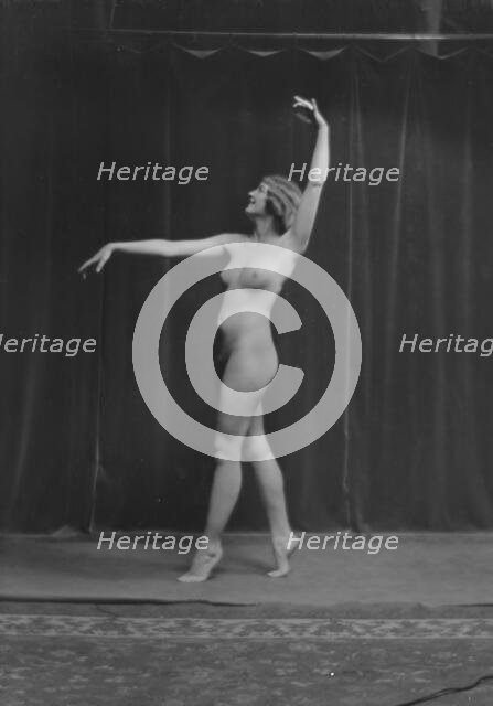 Carmen, Miss, 1917. Creator: Arnold Genthe.