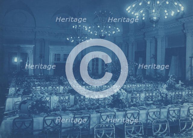 Willard Hotel dining room prepared for banquet, between 1901 and 1910. Creator: Frances Benjamin Johnston.
