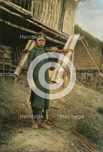 'Porteuse D'Eau', (Water Carrier)', 1900.  Creator: Unknown.