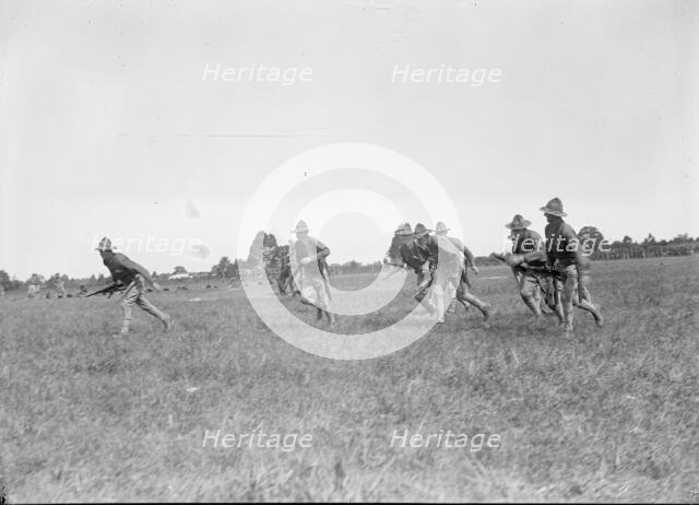 National Guard of D.C. - Field Tactics, 1915. Creator: Harris & Ewing.