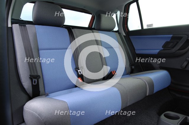 Skoda Fbia Estate  HTP 1-2  2007. Artist: Simon Clay.